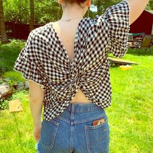 Women’s adorable gingham top